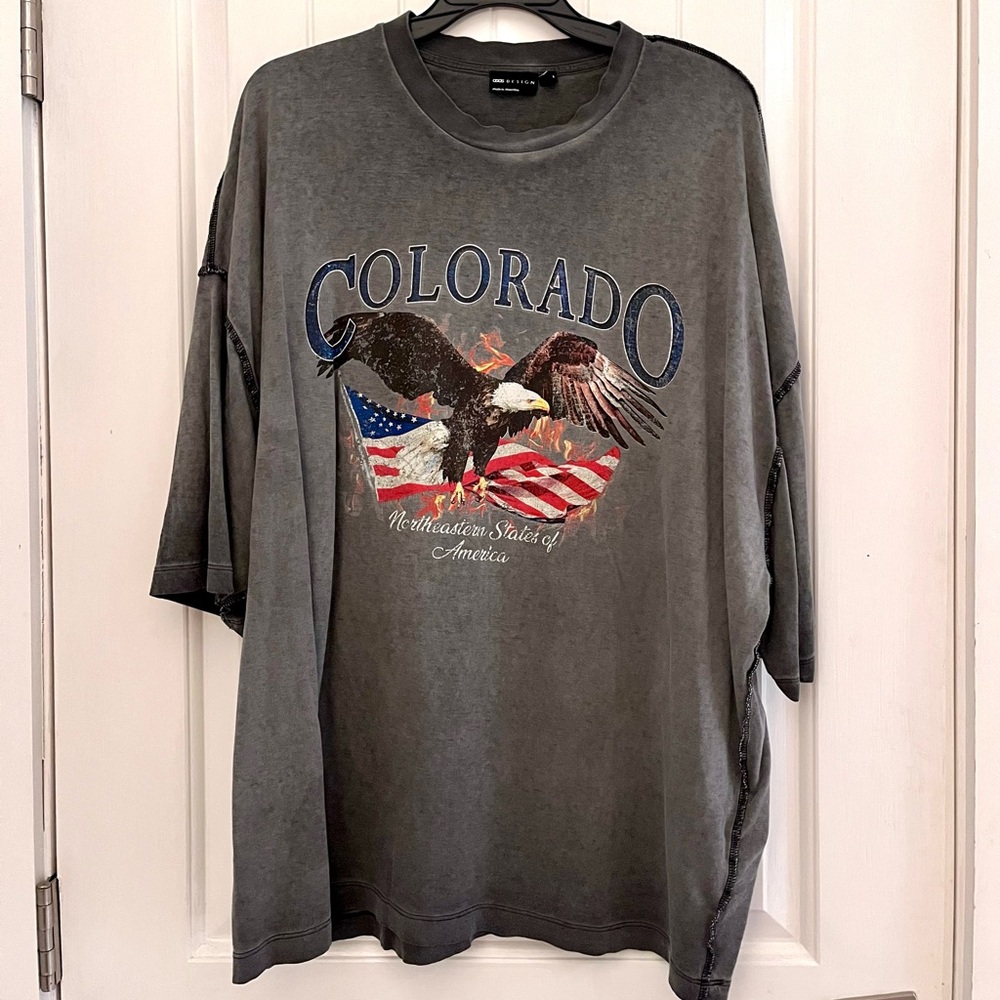 ASOS/Urban Outfitters Men’s t-shirt